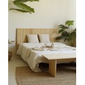 Tête de lit en bois massif dans le ton chêne moyen dans différentes tailles