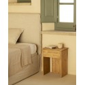 Table de chevet en bois massif en ton chêne moyen de 50x42cm