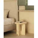 Table de chevet en bois massif en ton naturel de 40x40cm