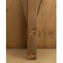 Table de chevet en bois massif en ton chêne foncé de 40x40cm