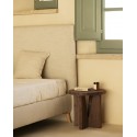 Table de chevet en bois massif en ton noce de 40x40cm