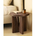 Table de chevet en bois massif en ton noce de 40x40cm