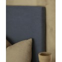 Tête de lit tapissée en bleu de plusieurs tailles